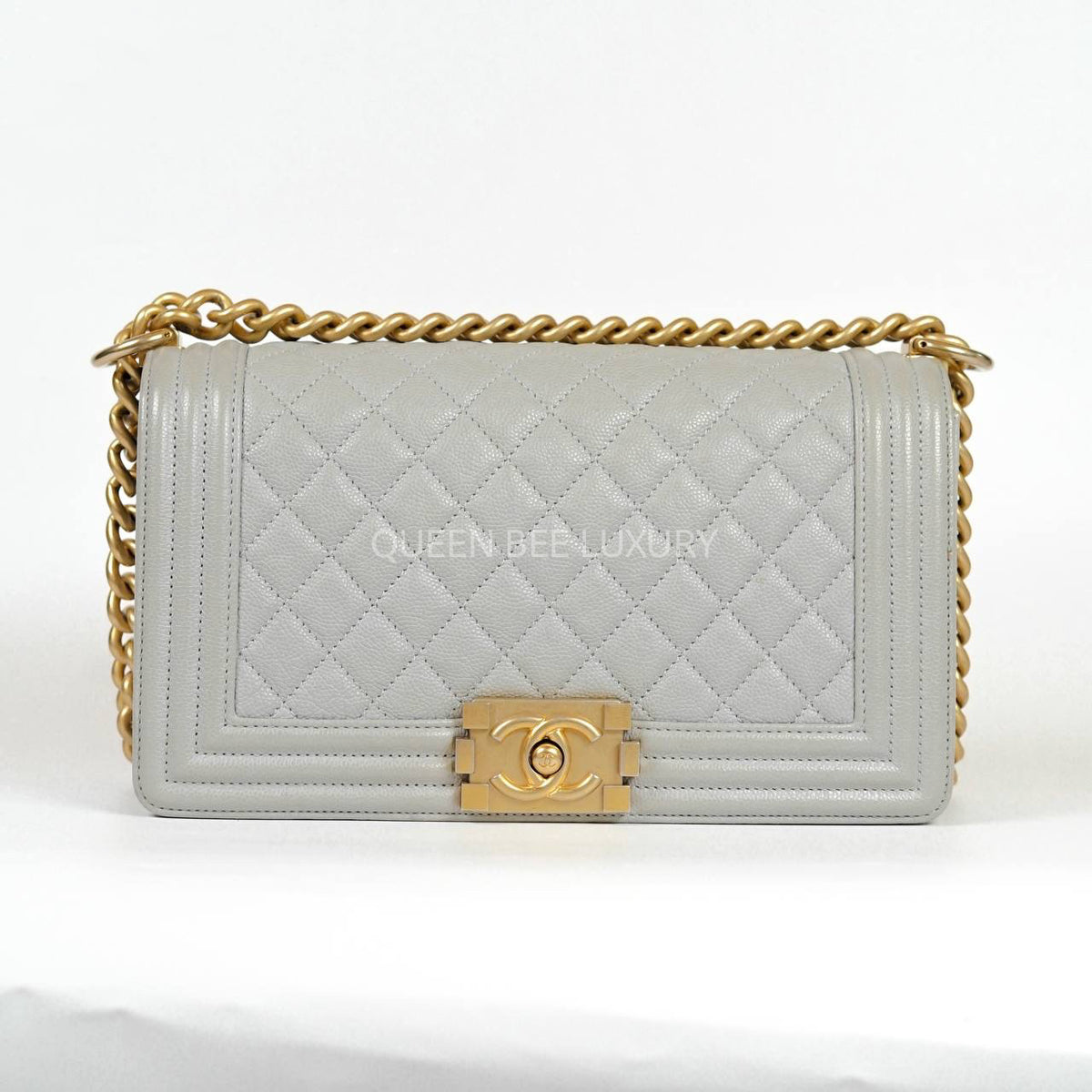 Chanel Boy Medium Light Grey Caviar GHW #25 (2018)